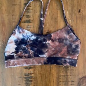 EUC lululemon flow Y bra pink/black diamond dye size 6